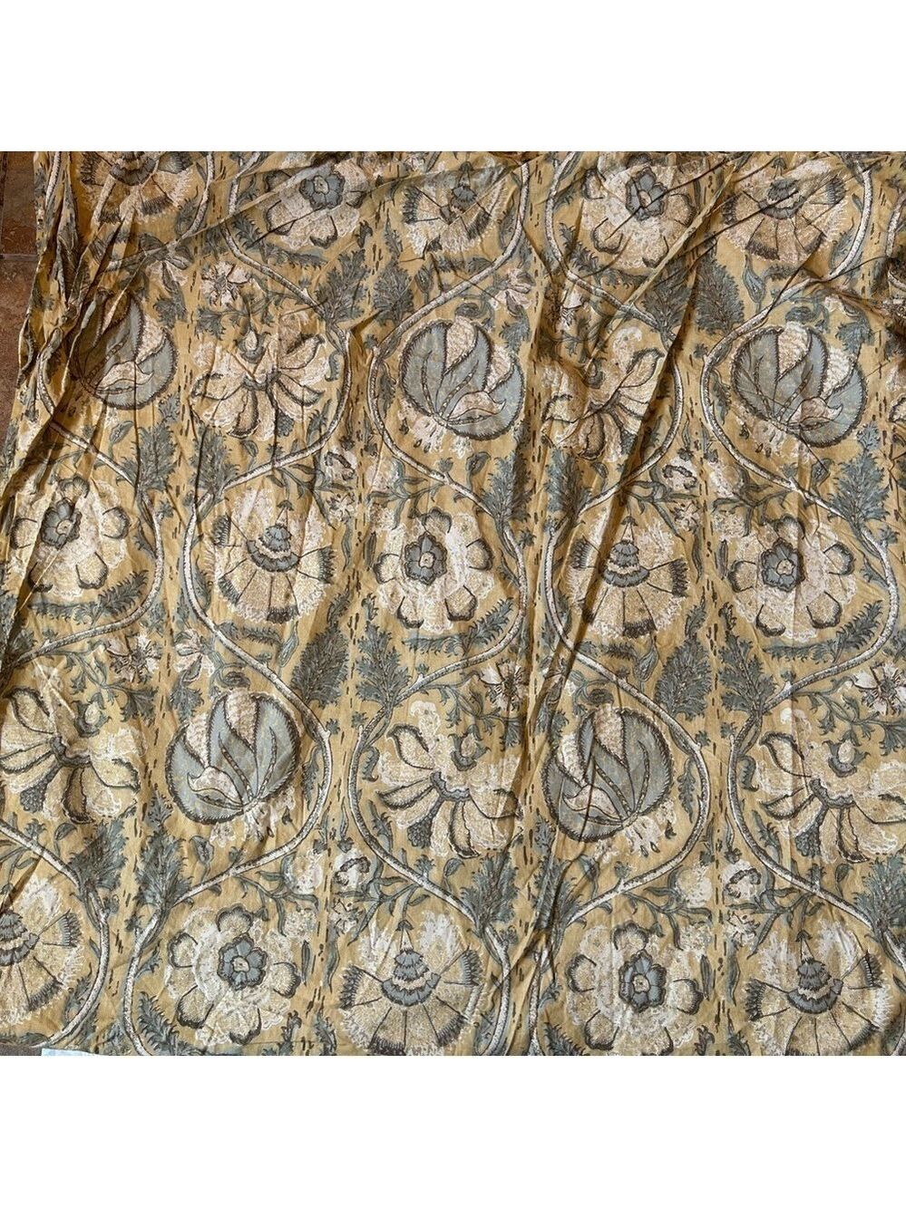 Pottery Barn Duvet Cover Penelope Kalamkari Floral Gold Full/Queen 100% Cotton